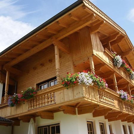 Alpbach Loft Apartment ภายนอก รูปภาพ