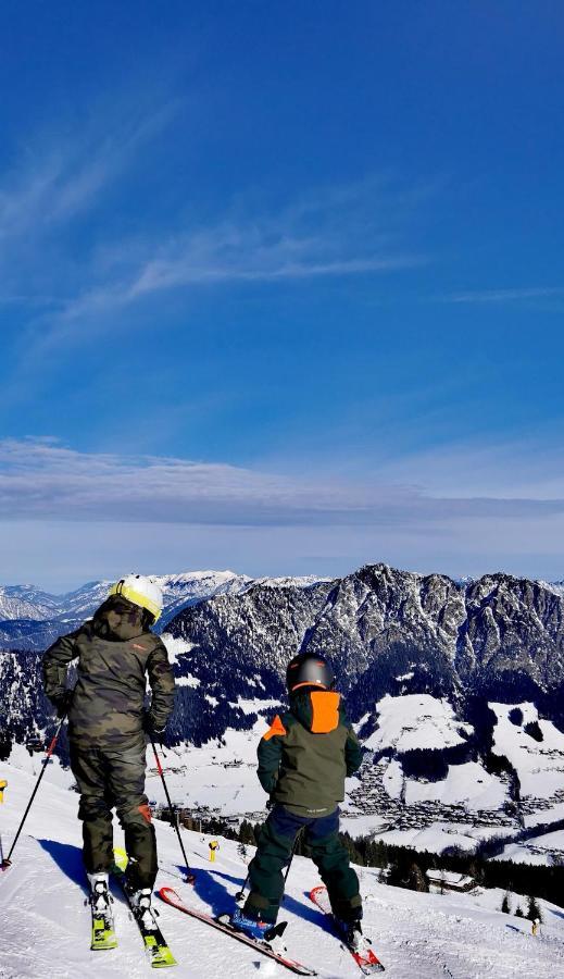 Alpbach Loft Apartment ภายนอก รูปภาพ