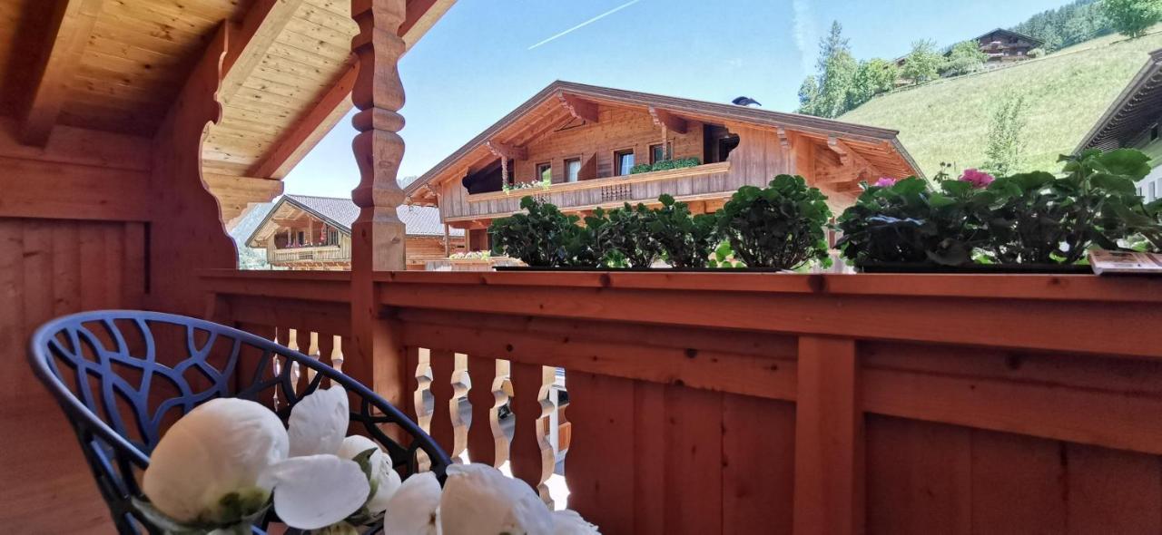 Alpbach Loft Apartment ภายนอก รูปภาพ